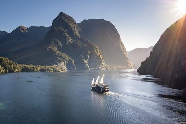 3 Day Doubtful Sound Overnight Cruise and Glowworm Tour from Queenstown - Photo 1 of 9